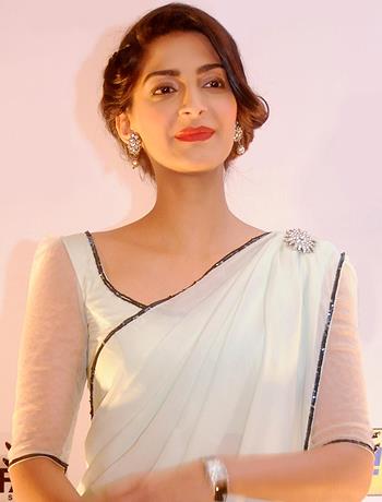 Simple roles take less time to get ready: Sonam Kapoor
